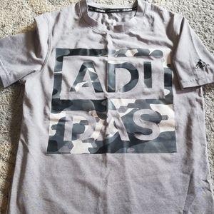 Adidas tee